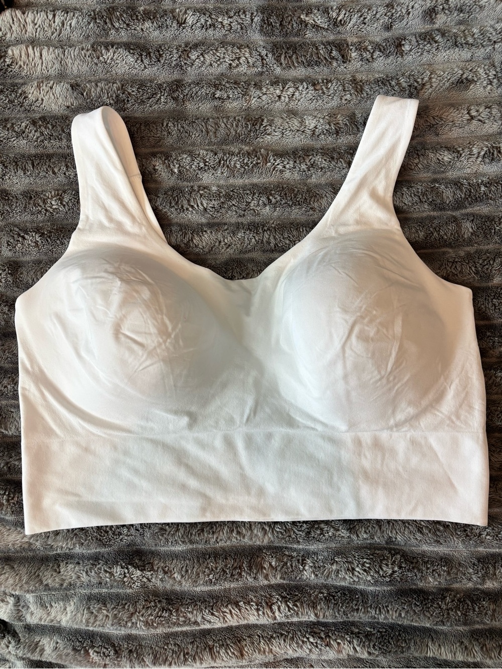VSX Seamless White Comfort Sports Bra - Wireless Support XL